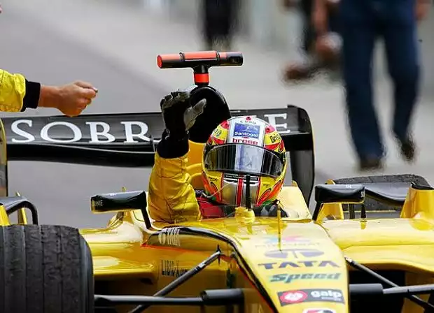 Tiago Monteiro (Jordan-Toyota EJ15) Titel-Bild zur News: Tiago Monteiro (Jordan-Toyota EJ15)
