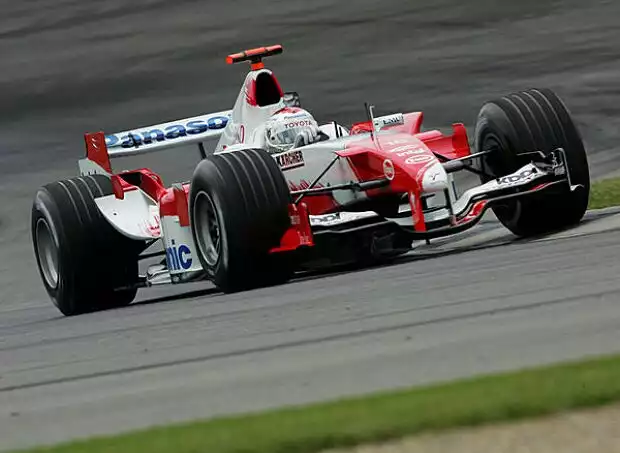Jarno Trulli (Toyota TF105) Titel-Bild zur News: Jarno Trulli (Toyota TF105)