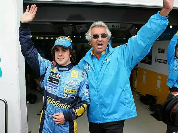 Fernando Alonso und Flavio Briatore Titel-Bild zur News: Fernando Alonso und Flavio Briatore