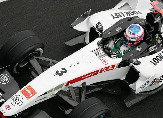 Titel-Bild zur News: Jenson Button (BAR-Honda 007)