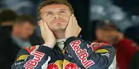 Bild zum Inhalt: Coulthard schüttelt über Max Mosley den Kopf