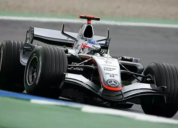 Kimi Räikkönen (McLaren-Mercedes MP4-20) Titel-Bild zur News: Kimi Räikkönen (McLaren-Mercedes MP4-20)