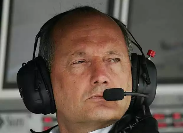 Titel-Bild zur News: McLaren-Teamchef Ron Dennis