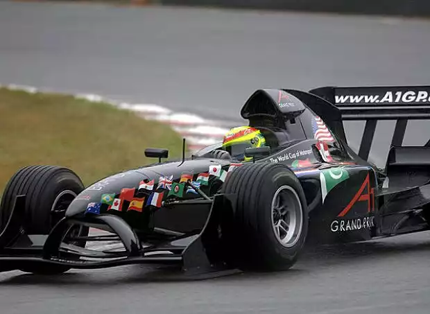 Ricardo Mauricio bei A1GP-Demofahrten in Brands Hatch Titel-Bild zur News: Ricardo Mauricio bei A1GP-Demofahrten in Brands Hatch