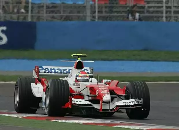 Ricardo Zonta (Toyota TF105) Titel-Bild zur News: Ricardo Zonta (Toyota TF105)