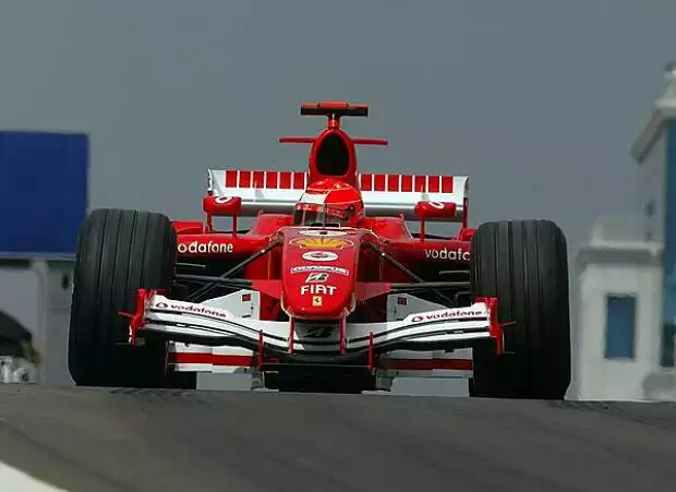 Michael Schumacher (Ferrari F2005) Titel-Bild zur News: Michael Schumacher (Ferrari F2005)