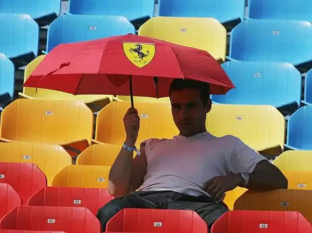 Ferrari-Fan Titel-Bild zur News: Ferrari-Fan
