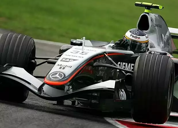 Pedro de la Rosa (McLaren-Mercedes MP4-20) Titel-Bild zur News: Pedro de la Rosa (McLaren-Mercedes MP4-20)