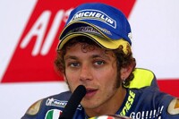 Bild zum Inhalt: Rossi kümmert sich nicht um Briatores Kritik