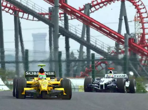 Sakon Yamamoto vor Mark Webber Titel-Bild zur News: Sakon Yamamoto vor Mark Webber