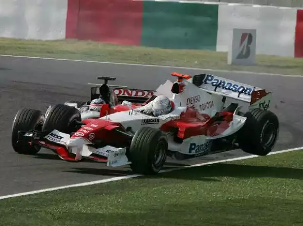 Takuma Sato und Jarno Trulli Titel-Bild zur News: Takuma Sato und Jarno Trulli