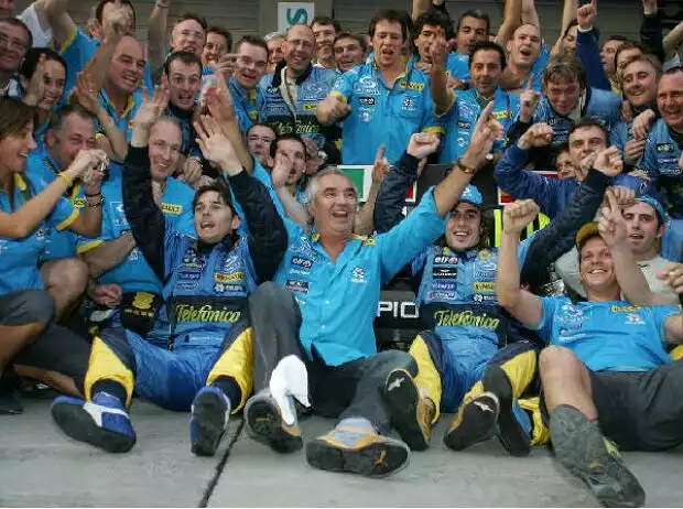 Titel-Bild zur News: Renault-Team