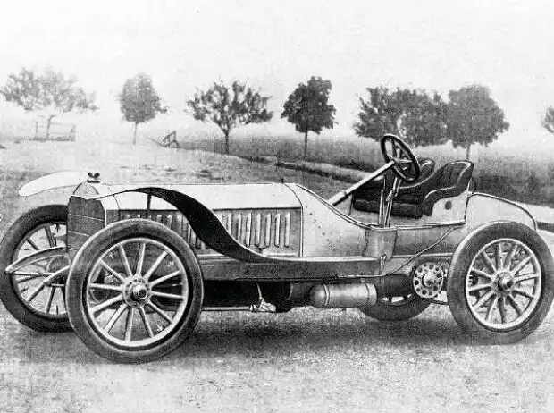 Mercedes 120HP Titel-Bild zur News: Mercedes 120HP