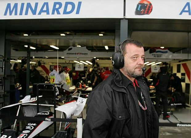 Titel-Bild zur News: Minardi-Teamchef Paul Stoddart