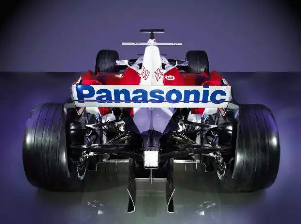Toyota TF106 Titel-Bild zur News: Toyota TF106