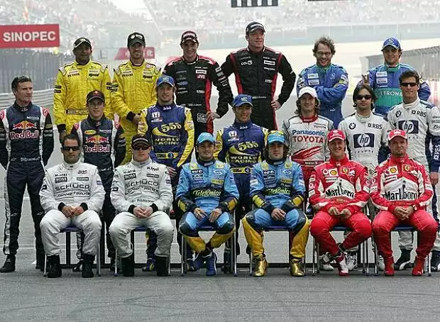 Formel-1-Fahrer 2005 Titel-Bild zur News: Formel-1-Fahrer 2005