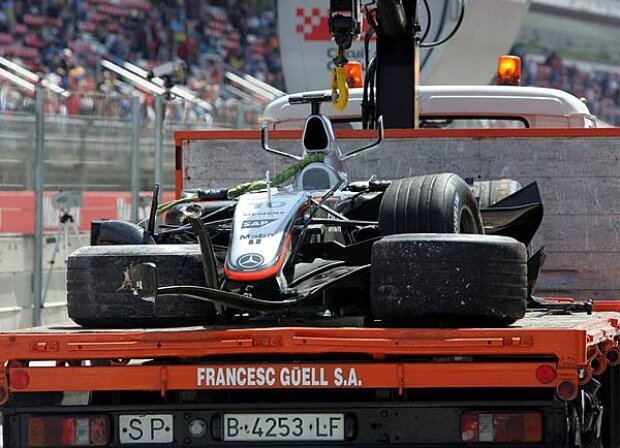 Wrack des Autos von Juan-Pablo Montoya Wrack des Autos von Juan-Pablo Montoya