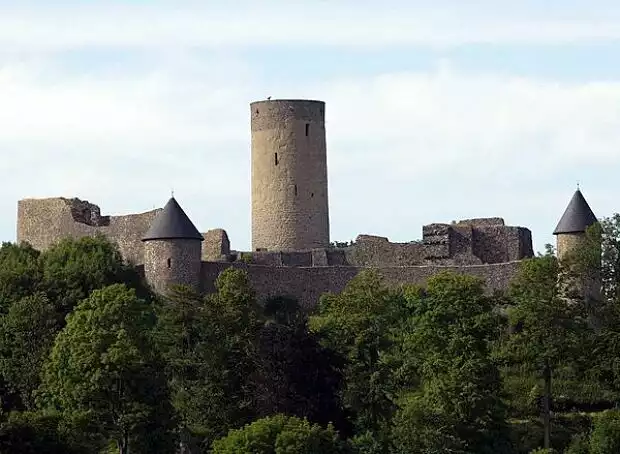 Die Nürburg Titel-Bild zur News: Die Nürburg