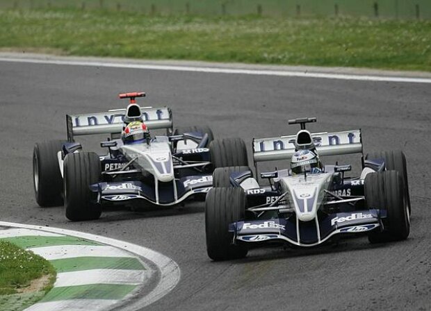 Nick Heidfeld und Mark Webber (beide Williams-BMW FW27) Nick Heidfeld und Mark Webber (beide Williams-BMW FW27)