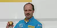 Christian Silk mit dem 'F1Total-Award'