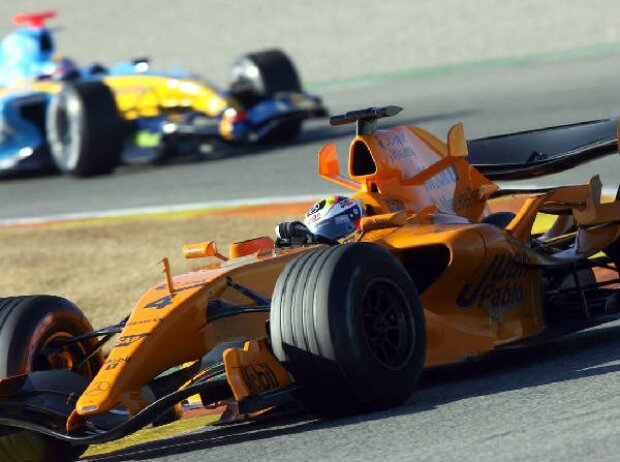 Titel-Bild zur News: Juan-Pablo Montoya und Fernando Alonso