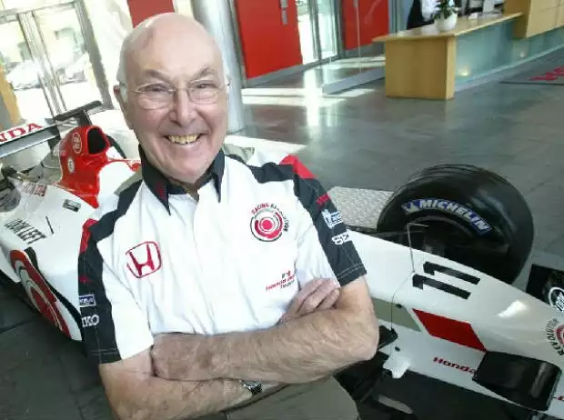Murray Walker Titel-Bild zur News: Murray Walker