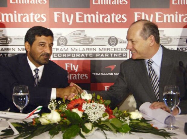 Hoheit Scheich Ahmed bin Saeed Al-Maktoum und Ron Dennis Hoheit Scheich Ahmed bin Saeed Al-Maktoum und Ron Dennis