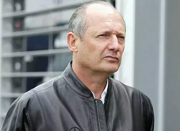 McLaren-Teamchef Ron Dennis Titel-Bild zur News: McLaren-Teamchef Ron Dennis