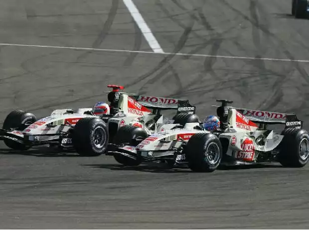 Rubens Barrichello und Jenson Button Titel-Bild zur News: Rubens Barrichello und Jenson Button