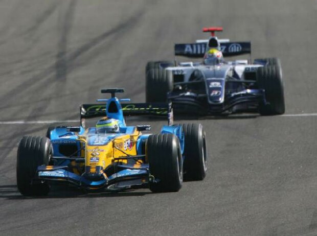 Giancarlo Fisichella vor Mark Webber