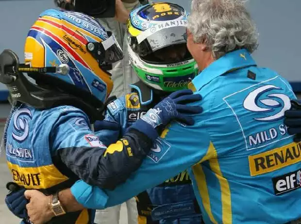 Fernando Alonso, Giancarlo Fisichella, Flavio Briatore Titel-Bild zur News: Fernando Alonso, Giancarlo Fisichella, Flavio Briatore