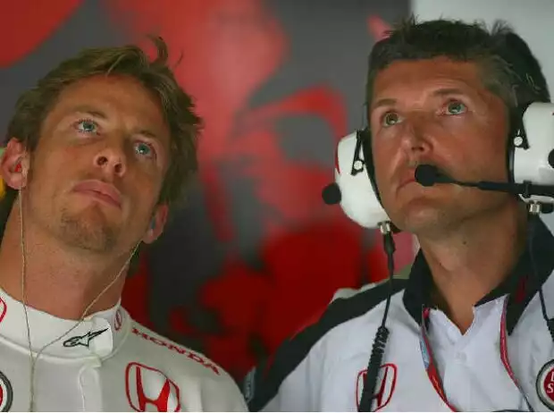 Jenson Button und Nick Fry Titel-Bild zur News: Jenson Button und Nick Fry
