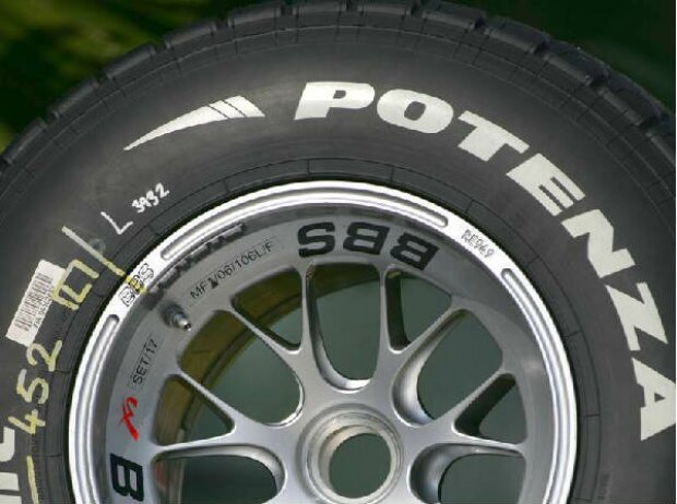 Bridgestone-Regenreifen Bridgestone-Regenreifen