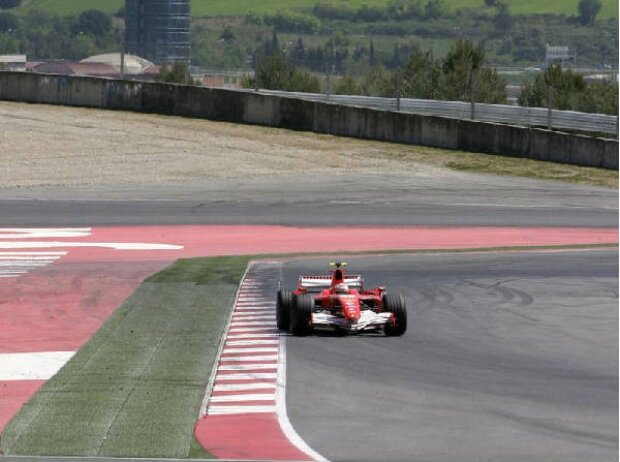 Luca Badoer Luca Badoer