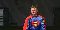 Bild zum Inhalt: Interview: "Superman" Coulthard und der nackte Horner