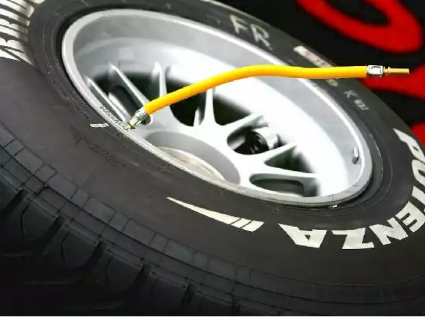 Bridgestone-Reifen Titel-Bild zur News: Bridgestone-Reifen