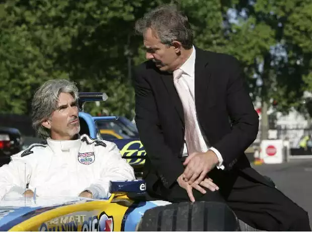 Damon Hill mit Tony Blair Titel-Bild zur News: Damon Hill mit Tony Blair