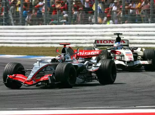 Jenson Button Kimi Räikkönen Titel-Bild zur News: Jenson Button Kimi Räikkönen