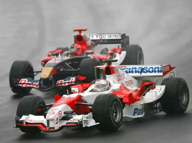 Vitantonio Liuzzi Jarno Trulli Titel-Bild zur News: Vitantonio Liuzzi Jarno Trulli