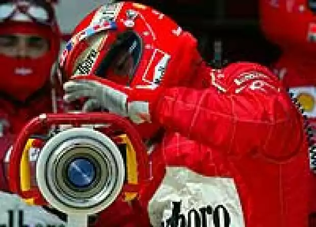 Tankrüssel bei Ferrari Titel-Bild zur News: Tankrüssel bei Ferrari