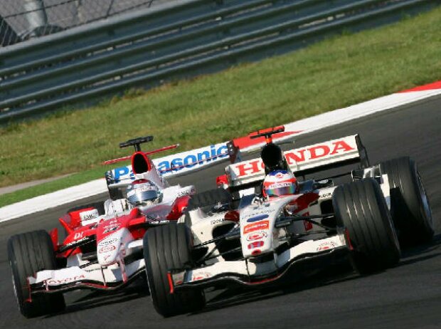 Titel-Bild zur News: Rubens Barrichello Jarno Trulli