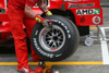 Bild zum Inhalt: Ferrari bleibt weiterhin von Bridgestone abhängig