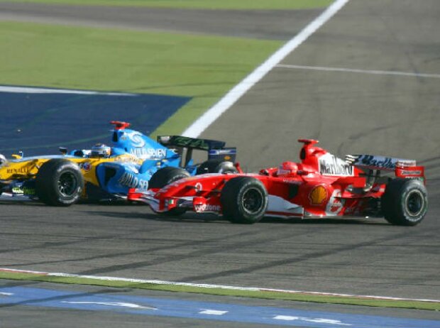 Titel-Bild zur News: Fernando Alonso und Michael Schumacher