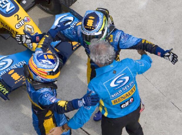 Fernando Alonso, Giancarlo Fisichella und Flavio Briatore Fernando Alonso, Giancarlo Fisichella und Flavio Briatore