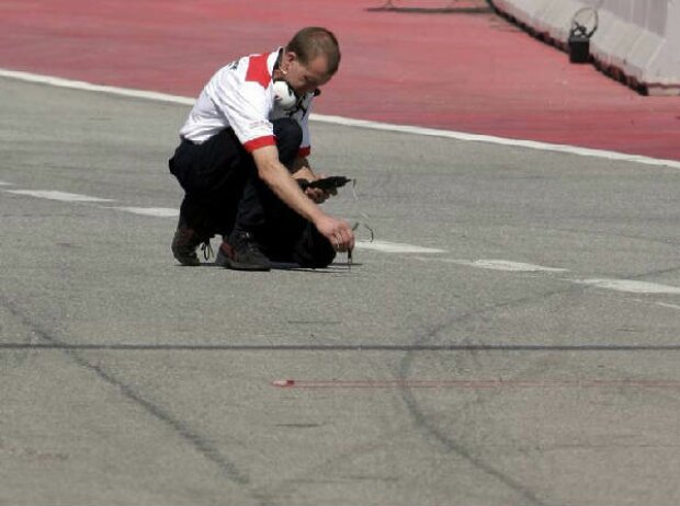 Temperaturmessung bei Bridgestone Temperaturmessung bei Bridgestone