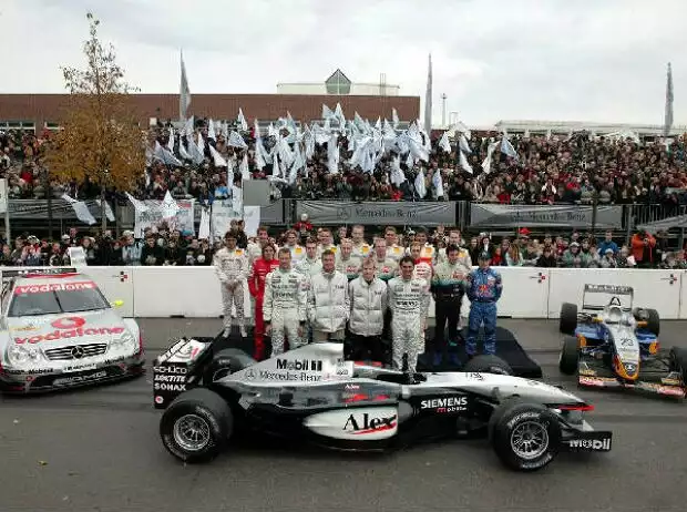 'Stars and Cars' in Stuttgart Titel-Bild zur News: 'Stars and Cars' in Stuttgart