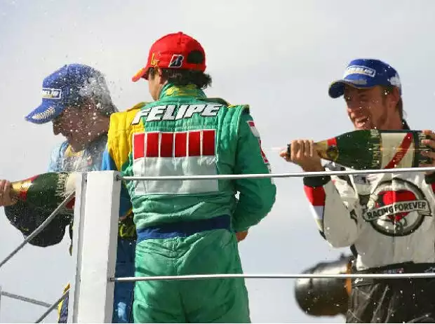 Podium in Brasilien 2006 Titel-Bild zur News: Podium in Brasilien 2006