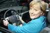 Bild zum Inhalt: Bundeskanzlerin Merkel bedankt sich bei Schumacher