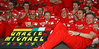 Bild zum Inhalt: Die Formel 1 verneigt sich vor Schumacher