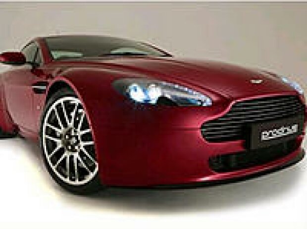Titel-Bild zur News: Prodrives Aston Martin V8